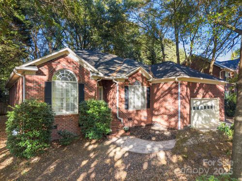 5550 Monticello Dr Nw, Concord, NC, 28027-8069 | Card Image