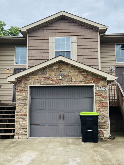 b-1725 Thistlewood Dr, Clarksville, TN, 37042-7793 | Card Image