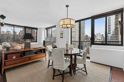 15d-343 E 74th St, New York, NY, 10021-3767 | Card Image