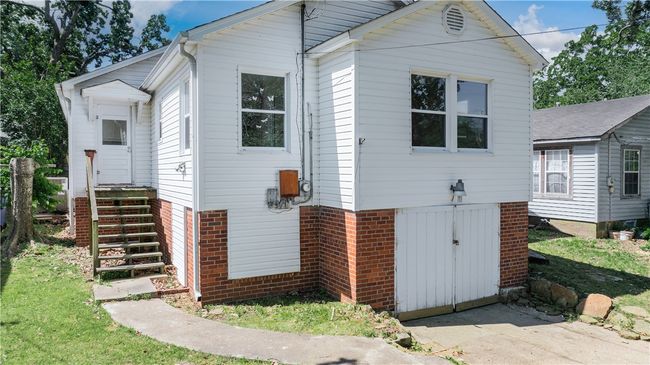 2105 S R St, House other with 2 bedrooms, 1 bathrooms and null parking in Fort Smith AR | Image 9