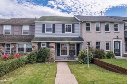 1207 Countryview Dr, Duncansville, PA, 16635-7623 | Card Image