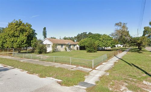 1700 49th St N, St Petersburg, FL, 33710-5226 | Card Image