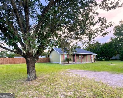 205 Dallas Circle, House other with 3 bedrooms, 2 bathrooms and null parking in Folkston GA | Image 2