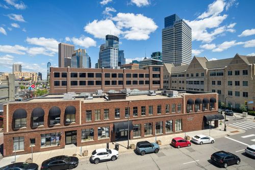 apt-402-11 S 12th St, Minneapolis, MN, 55403-2032 | Card Image