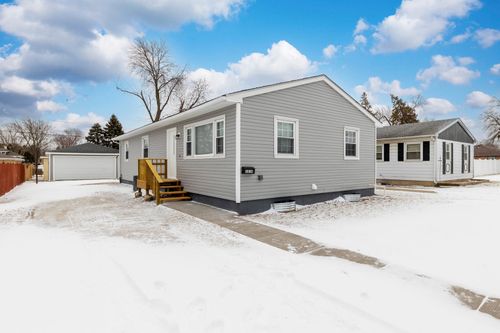 1616 Wilcox St, Crest Hill, IL, 60403-2347 | Card Image