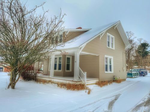 72 Grange St, Lexington, OH, 44904-1221 | Card Image