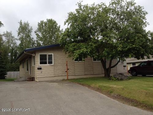 a-6704 E 16th Ave, Anchorage, AK, 99504-2513 | Card Image