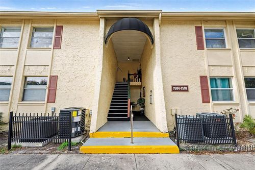 7504 Dolonita Dr, Tampa, FL, 33615-2450 | Card Image