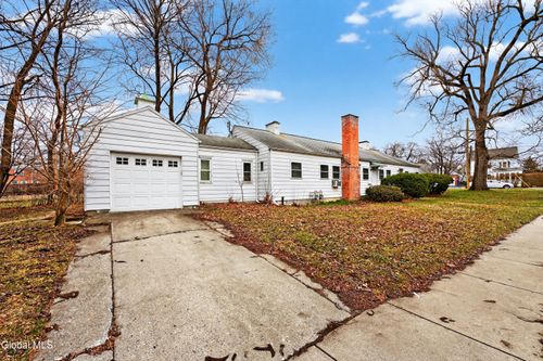 538 New Scotland Ave, Albany, NY, 12208-2318 | Card Image