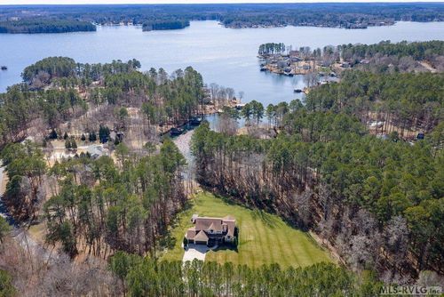 174 Milton Dr, Henrico, NC, 27842-9126 | Card Image