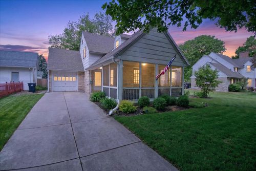 14 E Rockwell Street, Elkhorn, WI, 53121 | Card Image