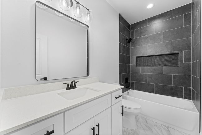 4609 Eagle Nest Ct, House other with 4 bedrooms, 3 bathrooms and null parking in Granbury TX | Image 25
