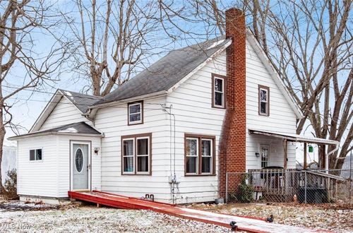 524 Spring St, Philo, OH, 43771-9728 | Card Image