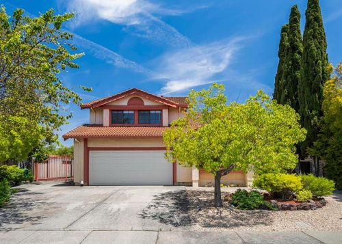 106 Jasper Ct, Hercules, CA, 94547-1722 | Card Image