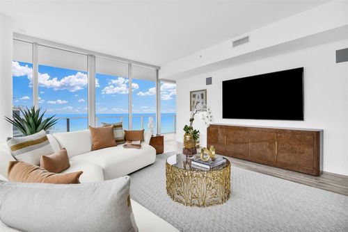 s906-2200 N Ocean Blvd, Fort Lauderdale, FL, 33305-2096 | Card Image