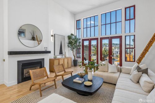 ste-3-2132 Folsom St, San Francisco, CA, 94110-1943 | Card Image