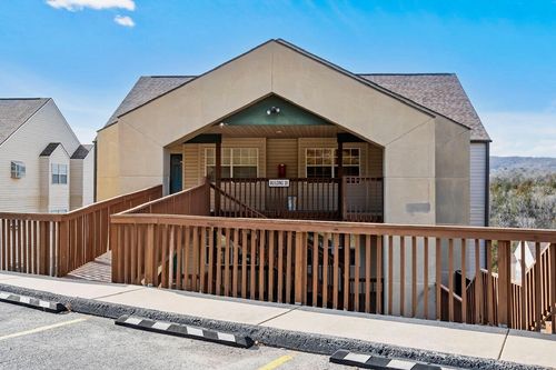 apt-4-30 Blue Bird Way, Branson, MO, 65616-7149 | Card Image