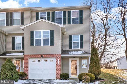 2030 Greystone Dr, Lebanon, PA, 17042-4602 | Card Image