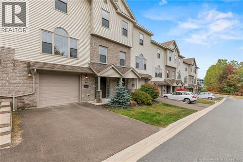 56 Hillside Lane, Fredericton, NB, E3B0P8 | Card Image
