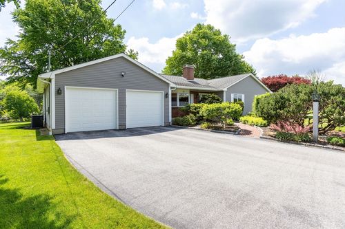 31 Fort Hill Rd, Oxford, MA, 01540-2319 | Card Image