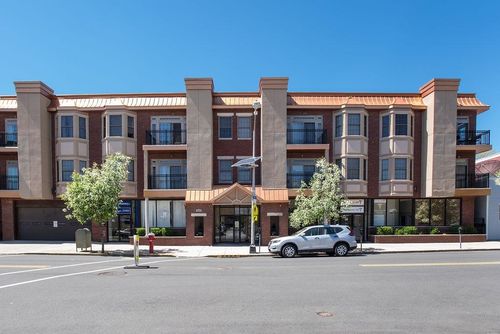 apt-207-255 Broadway, Bayonne, NJ, 07002-7513 | Card Image