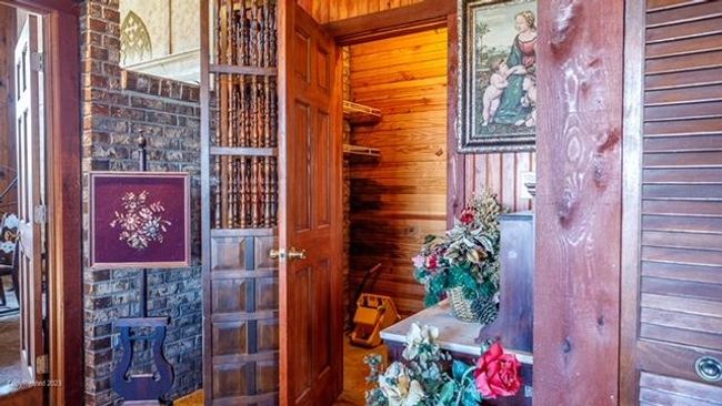 20119 Us Highway 52, House other with 3 bedrooms, 1 bathrooms and null parking in Laurel IN | Image 22