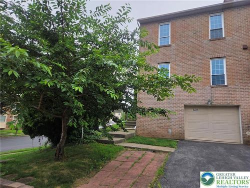 1400 Robert St, Whitehall, PA, 18052-4310 | Card Image
