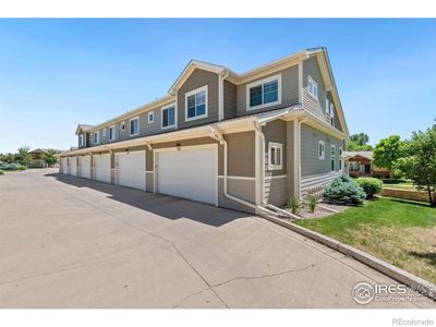 102 - 2521 Des Moines Drive, Home with 2 bedrooms, 2 bathrooms and 2 parking in Fort Collins CO | Image 3