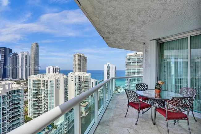 2651 - 16500 Collins Ave, Condo with 3 bedrooms, 3 bathrooms and null parking in Sunny Isles Beach FL | Image 38