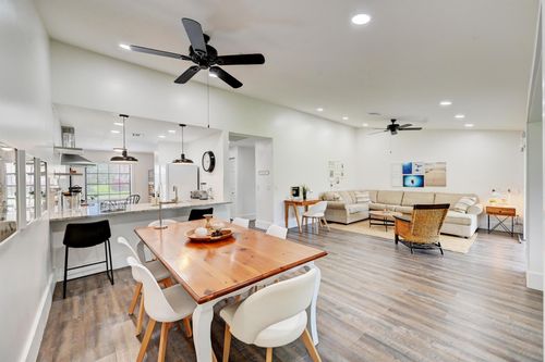 2756 Carnation Ct, Delray Beach, FL, 33445-8205 | Card Image