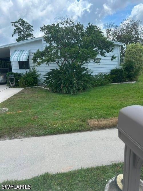 706 Charlemagne Blvd, NAPLES, FL, 34112-7135 | Card Image
