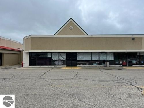 1636 Wright Ave, Alma, MI, 48801-1022 | Card Image