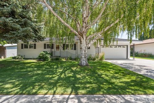 1140 Corinne Ave, Idaho Falls, ID, 83402-1756 | Card Image