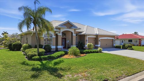 324 Oakwood Cir, Englewood, FL, 34223-2010 | Card Image