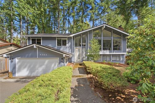 5364 Pineridge Dr Ne, Bremerton, WA, 98311-2522 | Card Image