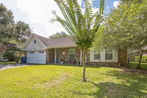 3104 El Camino St, Bay City, TX, 77414-2906 | Card Image