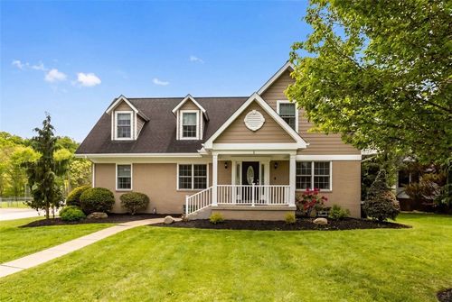 1 Suburban Ave, Carnegie, PA, 15106-1449 | Card Image