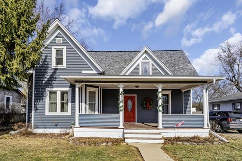 550 Gifford Street, Genoa City, WI, 53128 | Card Image