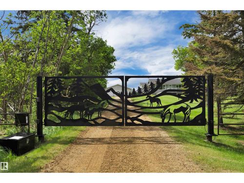 22363 Wye Rd, Sherwood Park, AB, T8C1H7 | Card Image