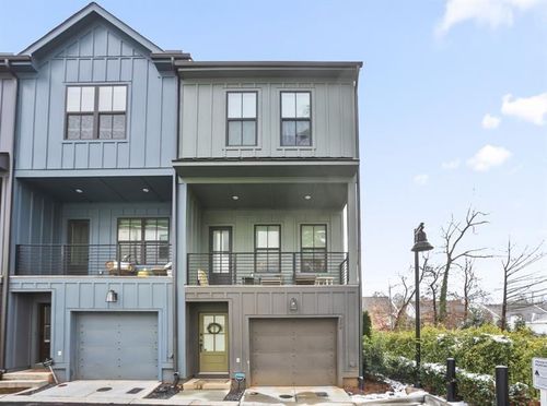 200 Chestnut Cir, Atlanta, GA, 30342-4352 | Card Image