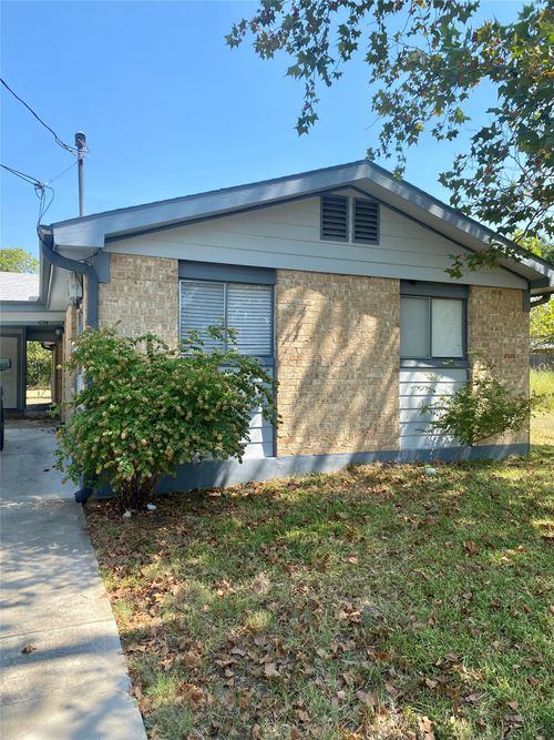 a-400 Swanee Drive Unit A Drive, Austin, TX, 78752 | Card Image