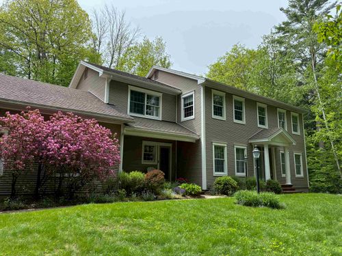 5 Grant Road, Hanover, NH, 03755 | Card Image