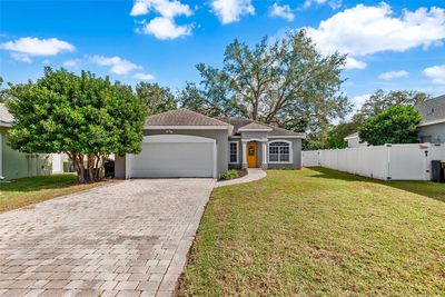 1013 Robin Lane, House other with 3 bedrooms, 2 bathrooms and null parking in Winter Haven FL | Image 2