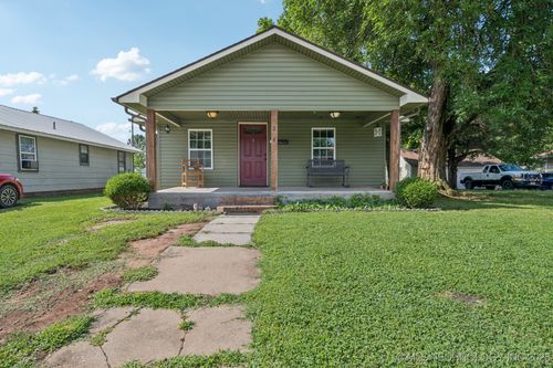 236 9th Ave, Bristow, OK, 74010-2406 | Card Image