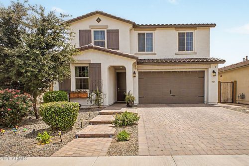 701 E Liberty Ln, Gilbert, AZ, 85296-4103 | Card Image