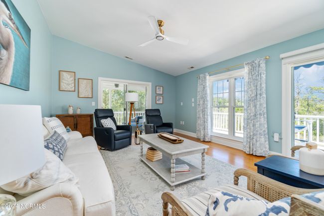 5 West Ct, House other with 6 bedrooms, 5 bathrooms and 1 parking in Pine Knoll Shores NC | Image 17