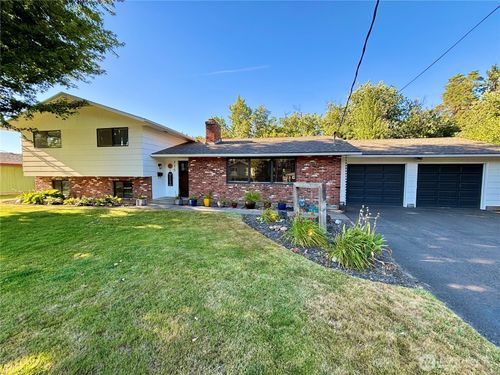 715 Liberty Pl, Walla Walla, WA, 99362-4248 | Card Image