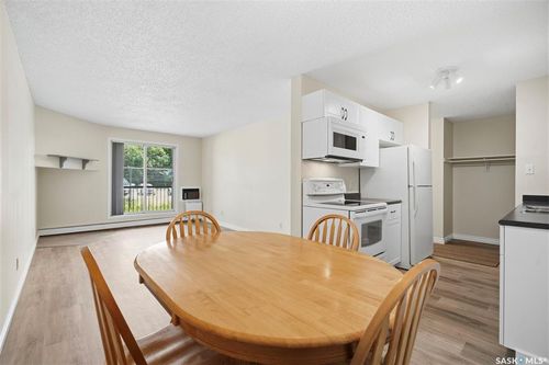 105a-4040 8th St E, Saskatoon, SK, S7H5L4 | Card Image