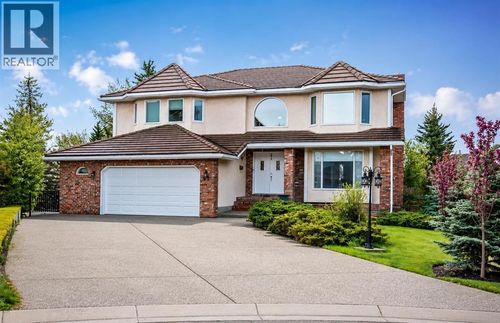 35 Candle Court Sw, Calgary, AB, T2W6B6 | Card Image