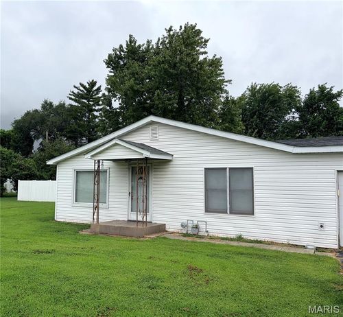 665 Ashland Avenue, Granite City, IL, 62040 | Card Image